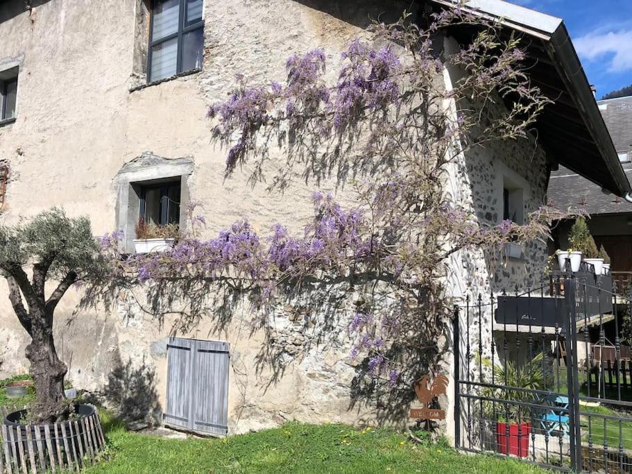 La Tour Charmant Tres Bien Situe Minimum 2 Nuits Merci Tours-en-Savoie Esterno foto